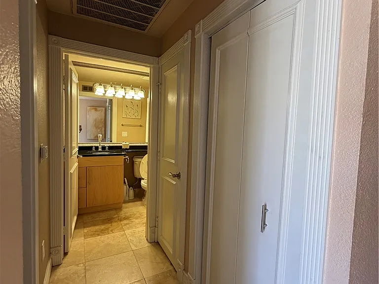 210 E Flamingo Rd #426 — Photo 14