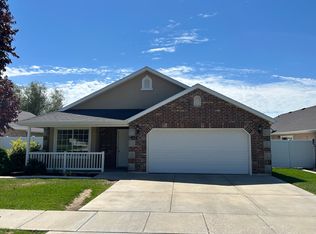 975 W 2250 N, Layton, UT 84041