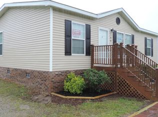 149 Edgecomb Dr, Riegelwood, NC 28456