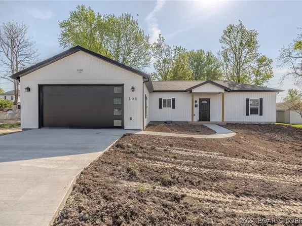 108 N Leeds Ave, Eldon, MO 65026