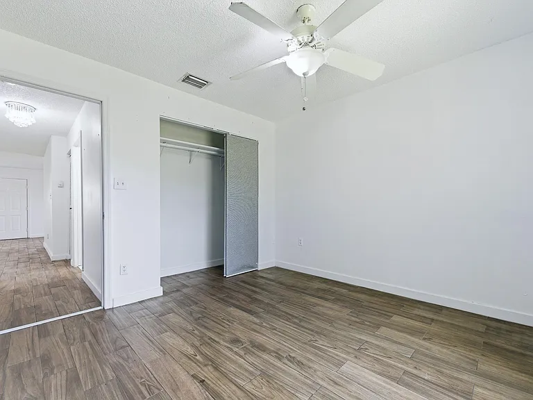 6088 Heather St — Photo 14