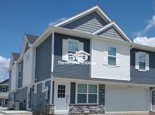 10598 Weston Way N, Maple Grove, MN 55369