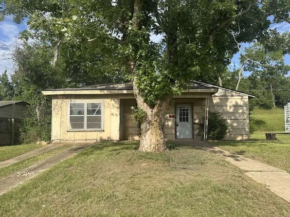 708 Northaven Dr, Lone Star, TX 75668