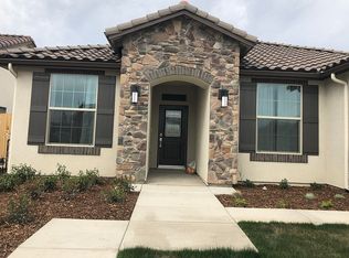 303 N McArthur Ave, Fresno, CA 93727