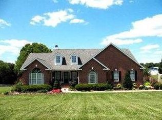 2002 Mountain Run Rd, Cascade, VA 24069