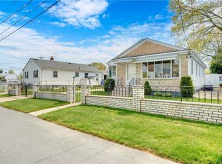 8 N Rose St, East Providence, RI 02914