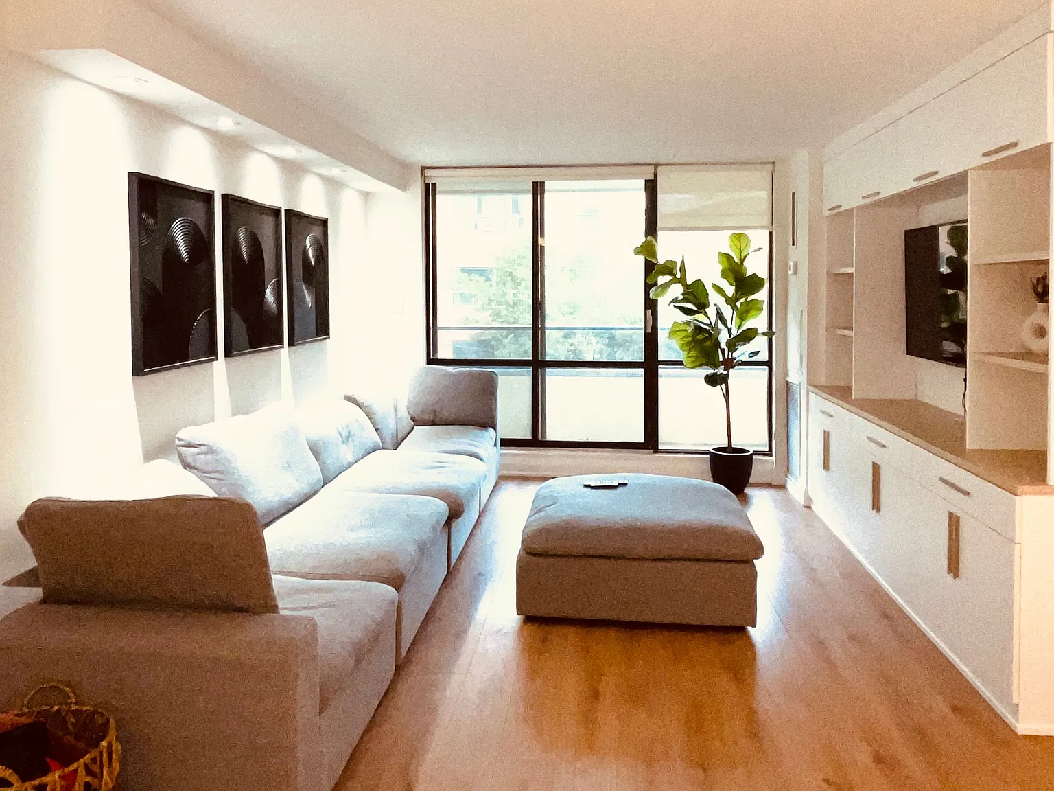2 bed, $3,000 — Photo 3