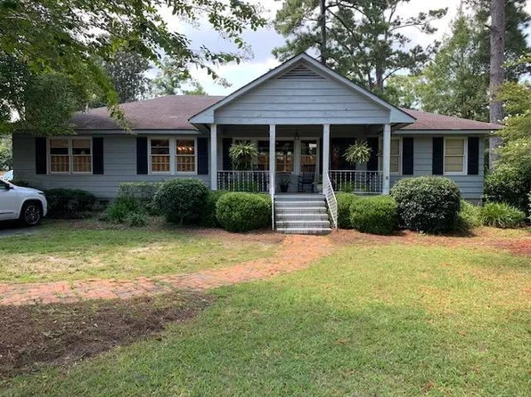 909 Remington Ave, Thomasville, GA 31792