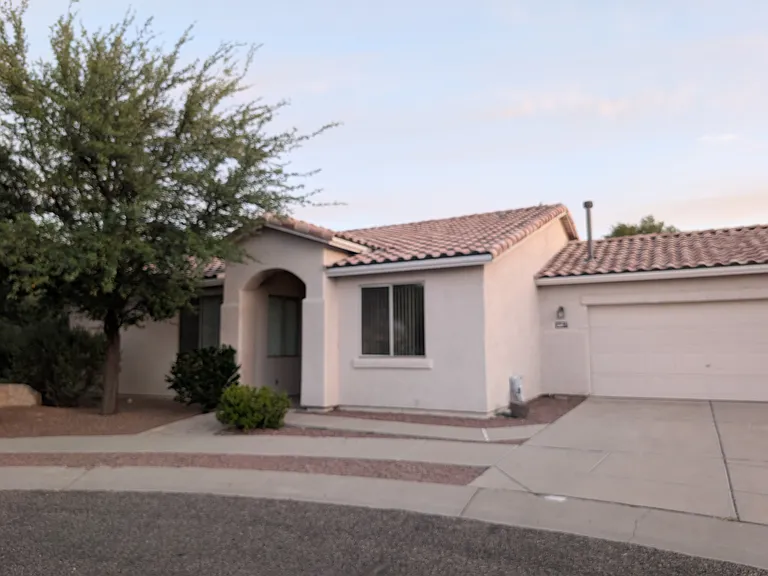 2637 W Junebug Pl — Photo 2