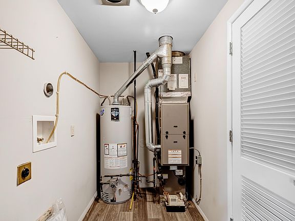 4th image of 5535 Oslo Dr