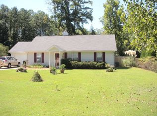 162 Country Club Rd, Newnan, GA 30263