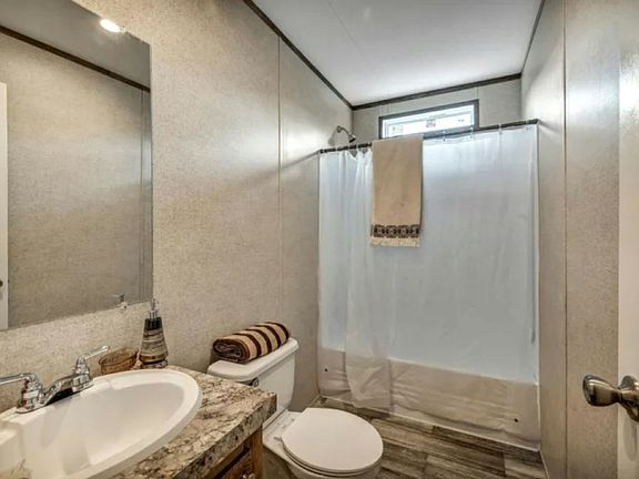 5th image of 1704 Mlk Jr Blvd #266