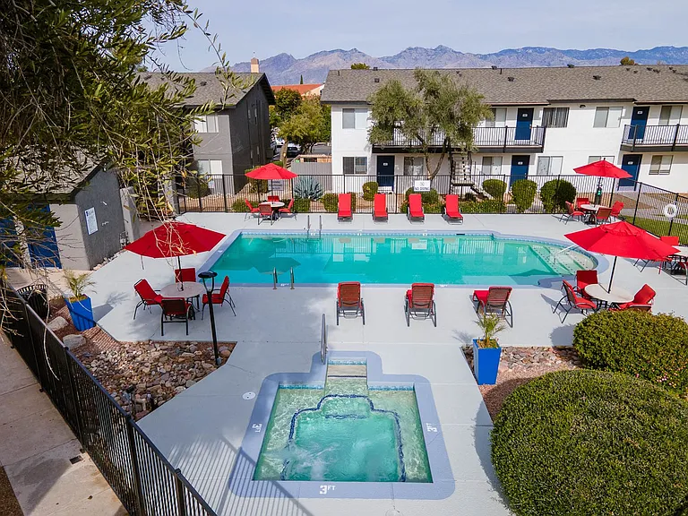 The Enclave Apartment Homes — Photo 8