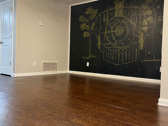5th image of 800 Benge Dr #2