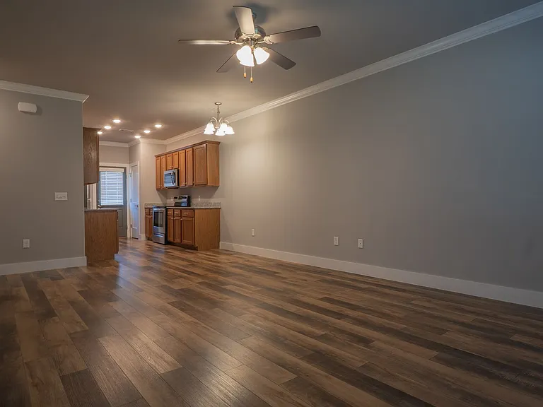 1735 Booker Cir — Photo 6