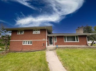 642 E 54th Pl, Merrillville, IN 46410