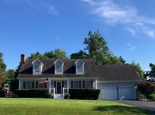 17622 Madison Ave, Hamilton, VA 20158