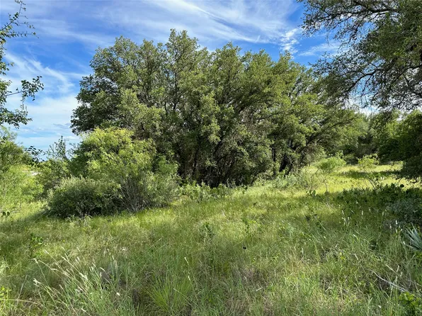 863 Pitchpole Cir, Brownwood, TX 76801