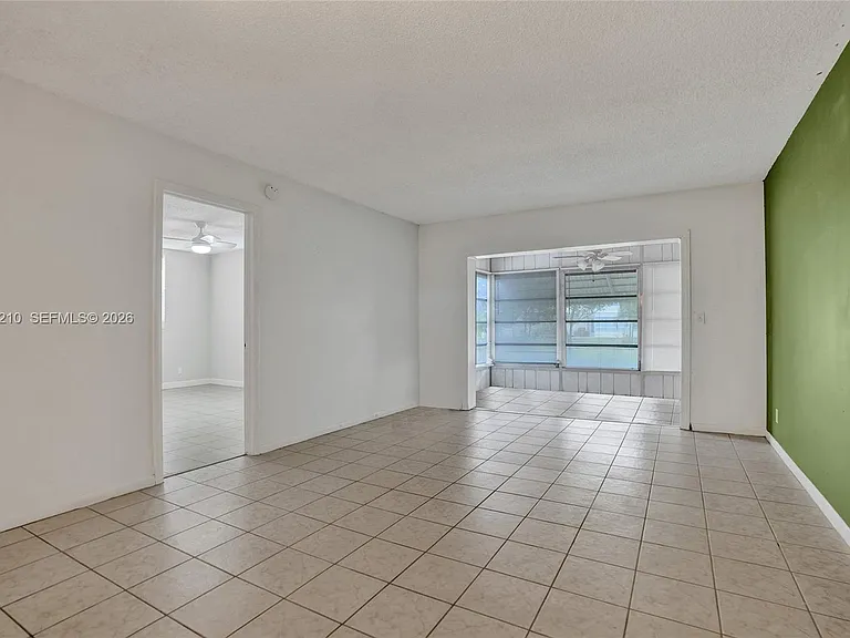 3051 NW 46th Ave #101 — Photo 12
