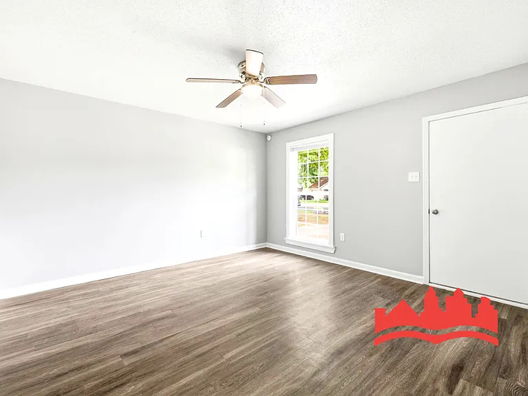 7002 Richard Wilson Dr — Photo 8