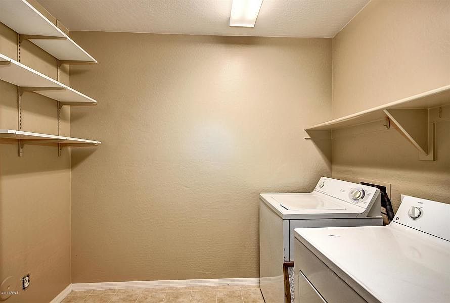 1st image of 15539 W Hammond Dr
