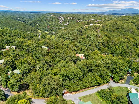 3rd image of 17 Zachary Thomas Ln Lot 17R