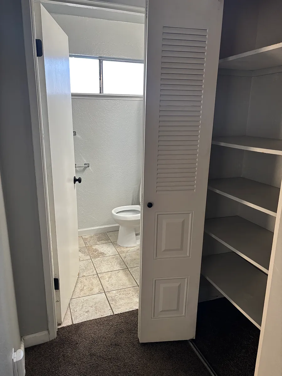 Building Photo - 3591 Quail Lakes Dr #186