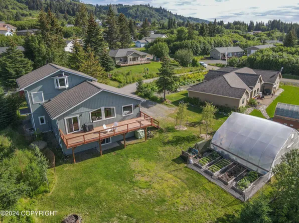 3805 Forest Glen Dr, Homer, AK 99603