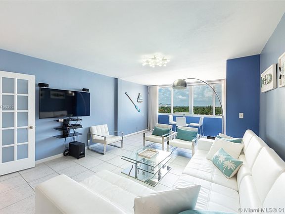 5th image of 5005 Collins Ave APT 807
