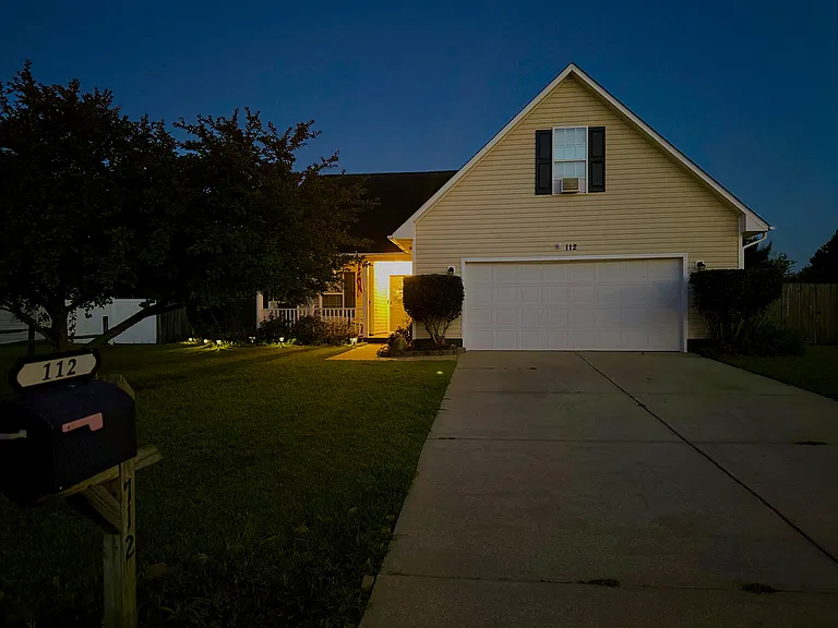 112 Beech Dr — Photo 2