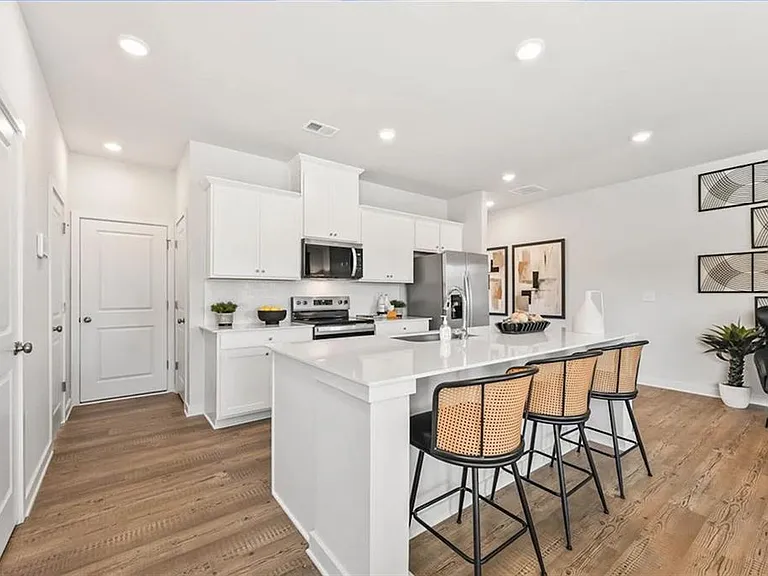 7436 Quinn Pl — Photo 4