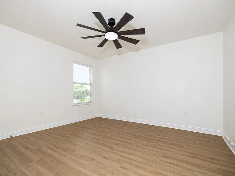 2806 Sanders Dr — Photo 21