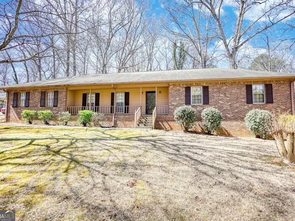 380 Hidden Valley Dr SE, Conyers, GA 30094