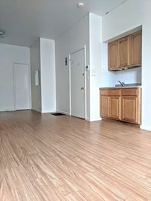 Rented by EXR | media 2