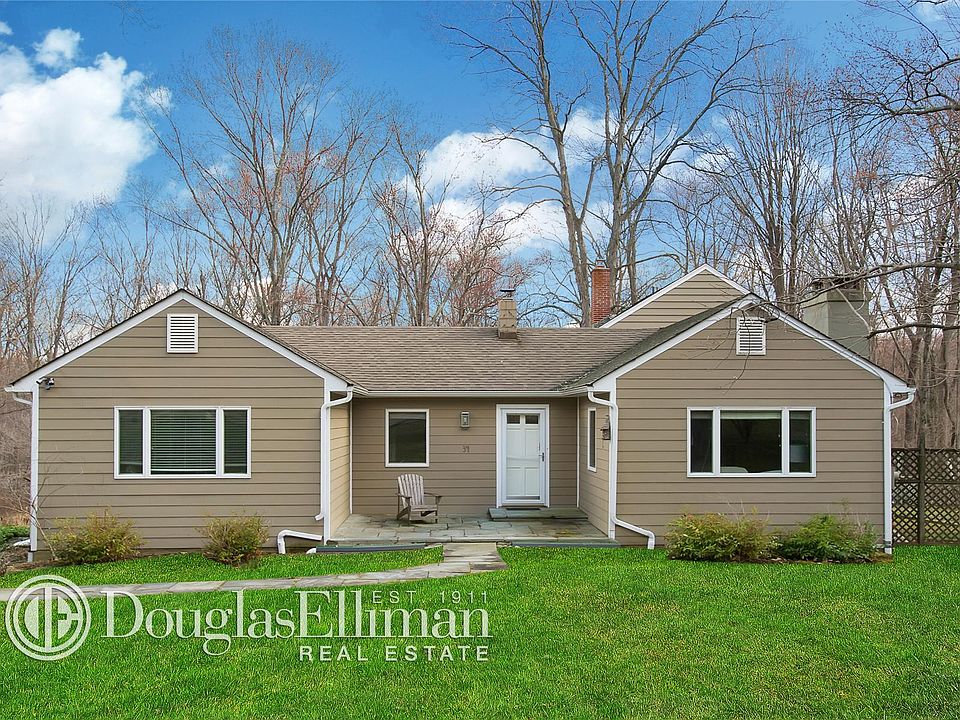 1st image of 34 Frances Dr