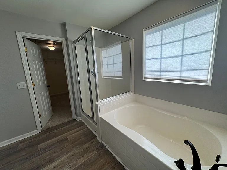 1239 California Dr — Photo 20
