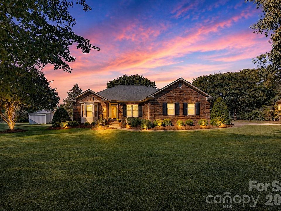 1st image of 246 Canvasback Rd