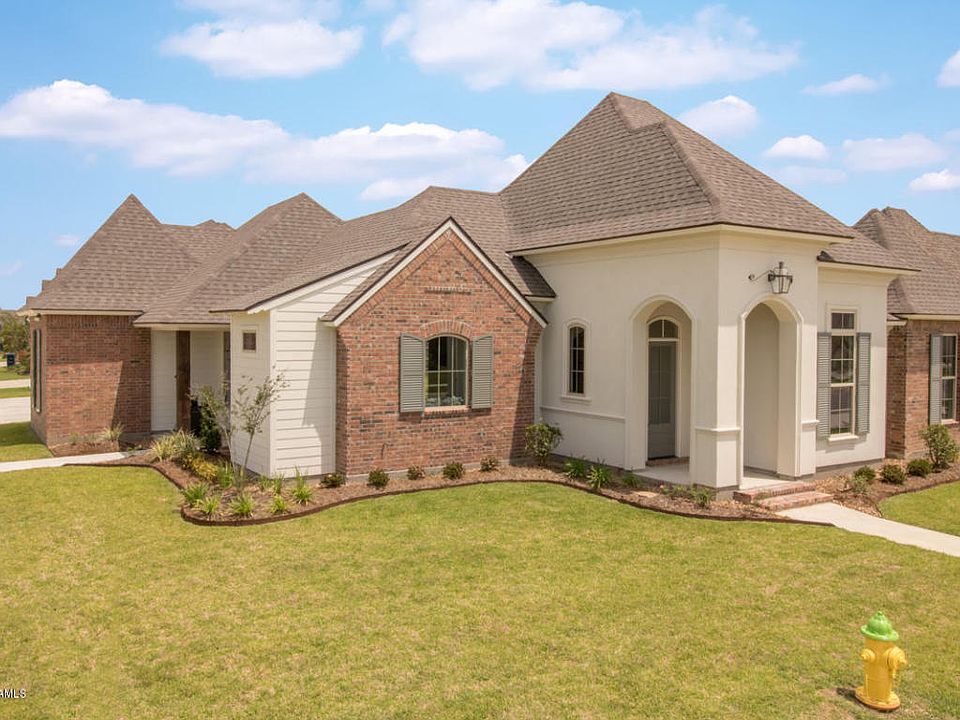 1st image of 108 Sago Palm Way