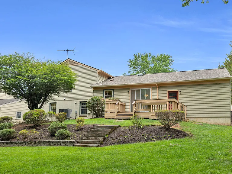 5626 Fort Corloran Dr — Photo 3