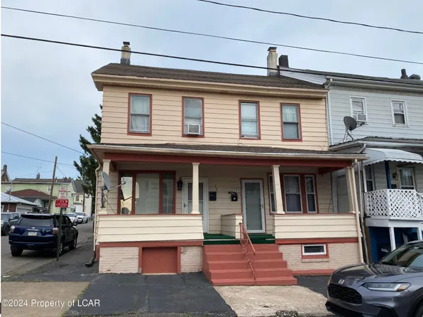 223 S Pine St, Hazleton, PA 18201