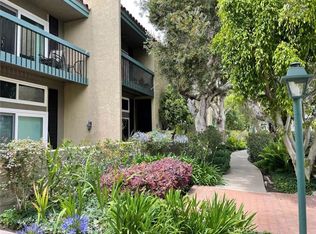 1018 Palo Verde Ave, Long Beach, CA 90815