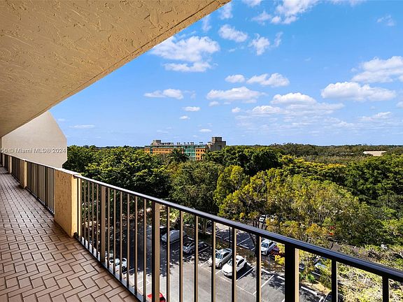 3rd image of 3300 W Rolling Hills Cir APT 706