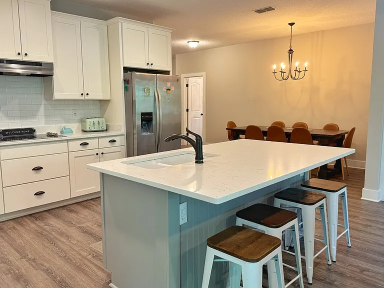 2523 Oleander St — Photo 16