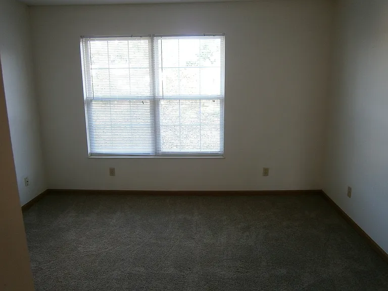 1041-1043 Jill Ct #1045 — Photo 24