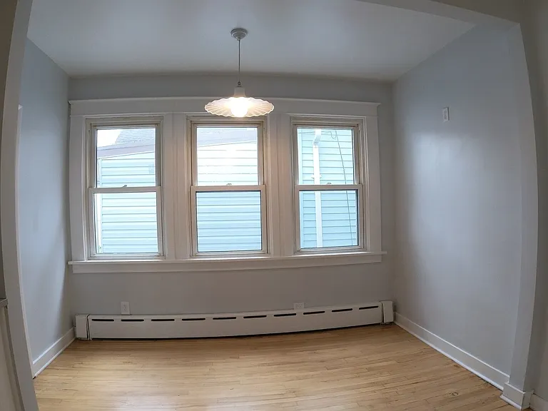 4219 N Albany Ave #2 — Photo 8