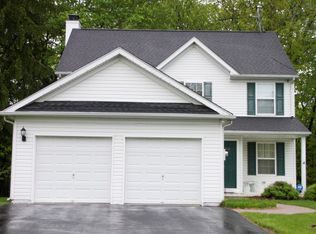 2306 Snapdragon Point, East Stroudsburg, PA 18301