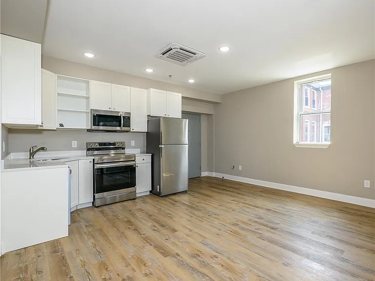1012 2nd St #STUDIO — Photo 14