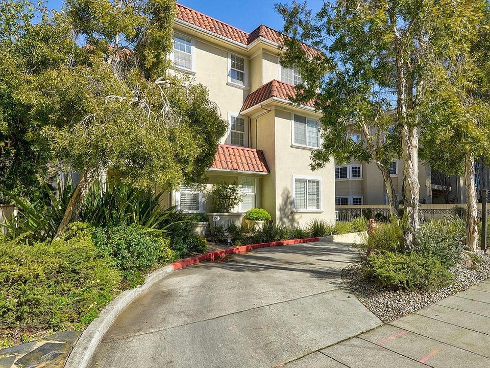 1st image of 550 El Camino Real Ave #304