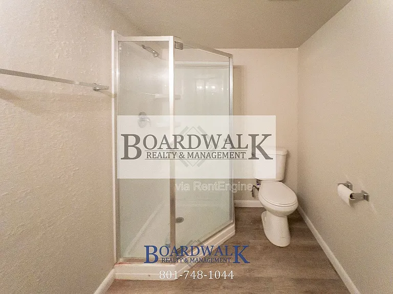 34 Glenwood Ave #BASEMENT — Photo 15