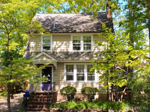 423 Harrison Ave, Highland Park, NJ 08904